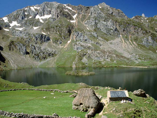 Asturias - Lago del Valle